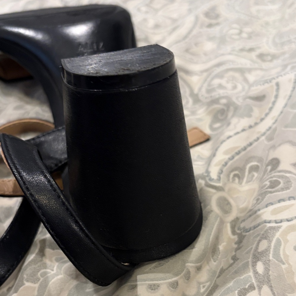 Naturalizer Black Strappy Sandals - Picture 6 of 6